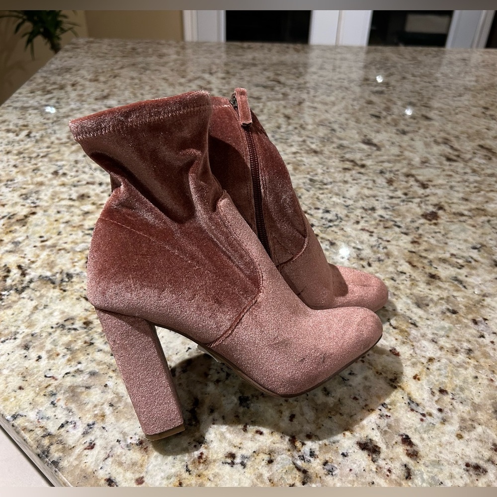 Steve Madden Velvet Pink Boots - Picture 2 of 5
